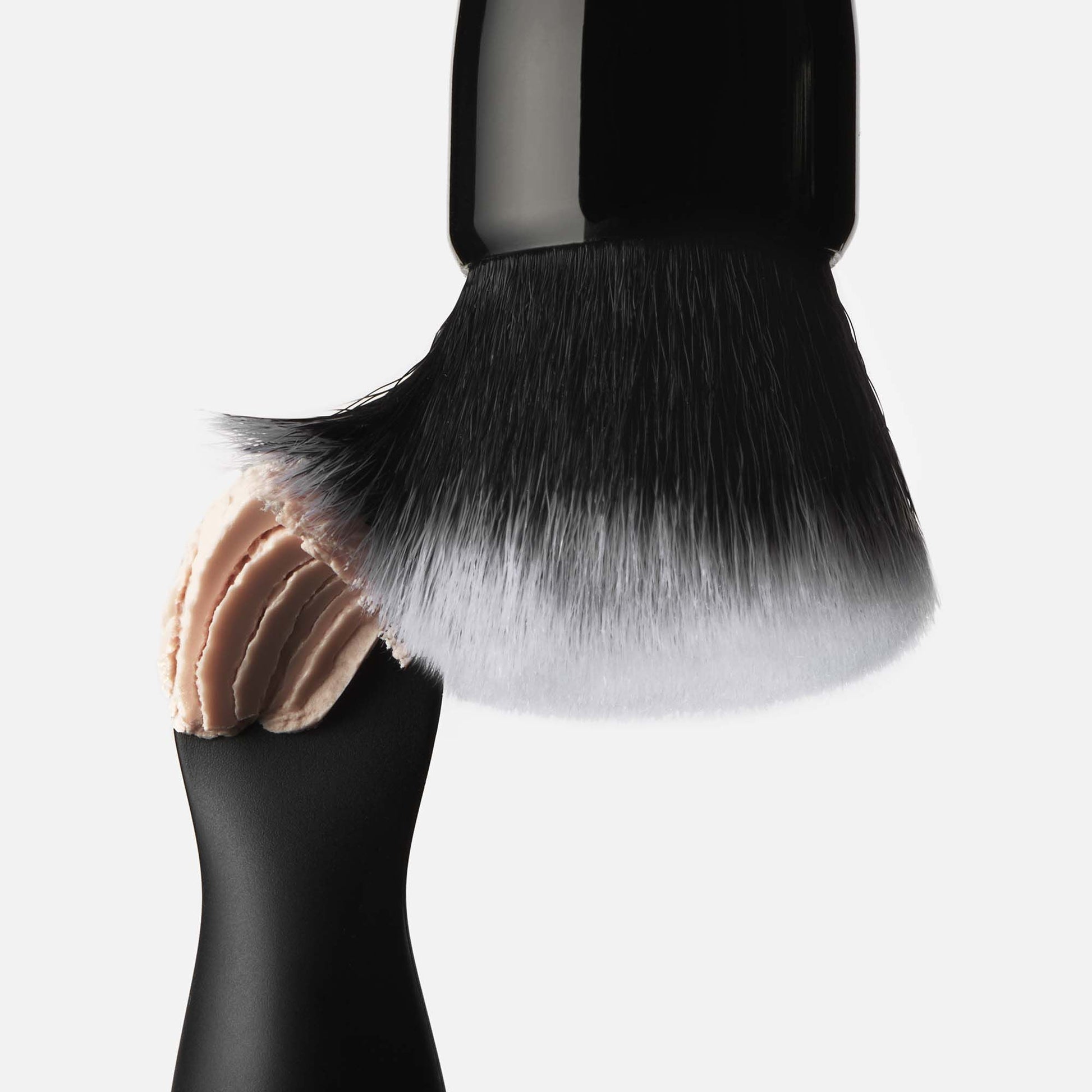 putty-primer-brush-and-applicator-h0 040523_SL_PuttyApplicator_0025_FINAL_RGB_IGF.jpg