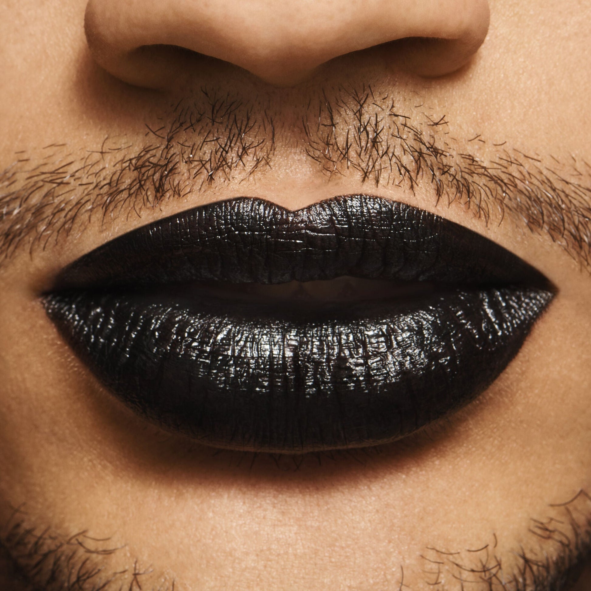 o-face-satin-lipstick-d5 071122_OF_Bryson_V4_0032_FINAL_RGB_IGF.jpg