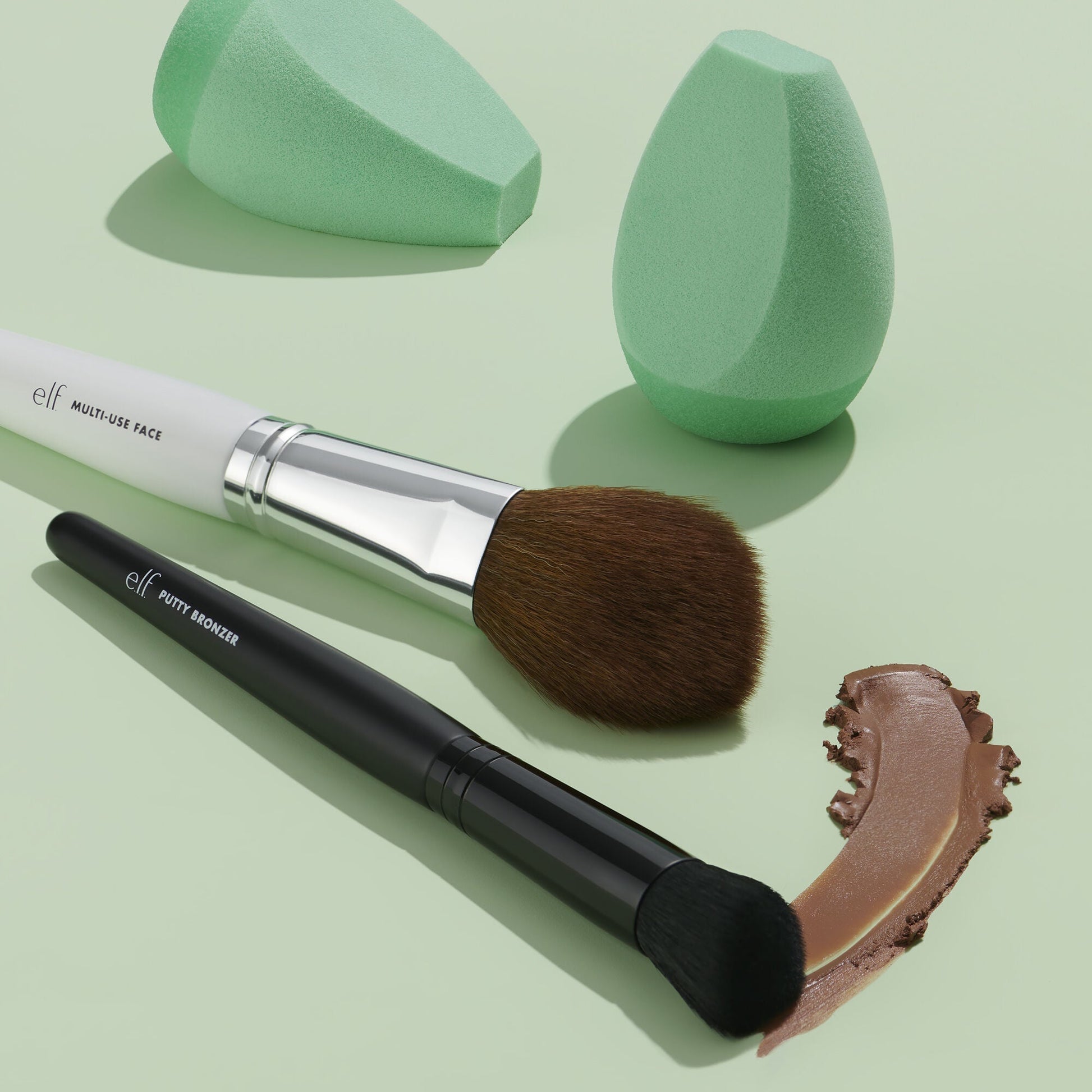 multi-use-face-brush-j0 082521_Brushes_V2_IGF.jpg
