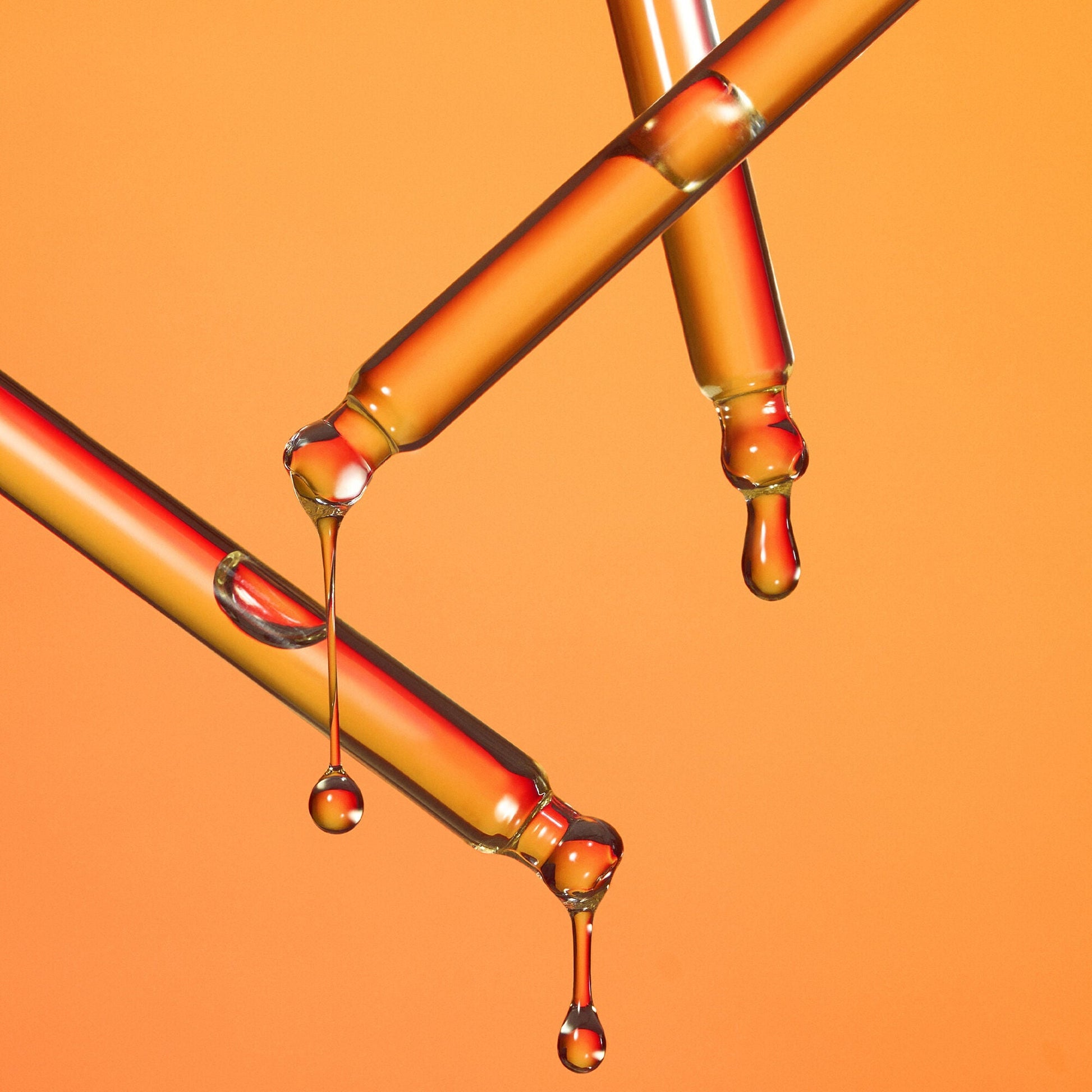 bright-icon-vitamin-c-e-ferulic-serum-n7 101424_SKIN_SL_VitC_Dropper_062_FOCUS_STACK_358_w3QC_IGF_3e3ab094-92b5-4b2c-b61d-f70351355bb3.jpg