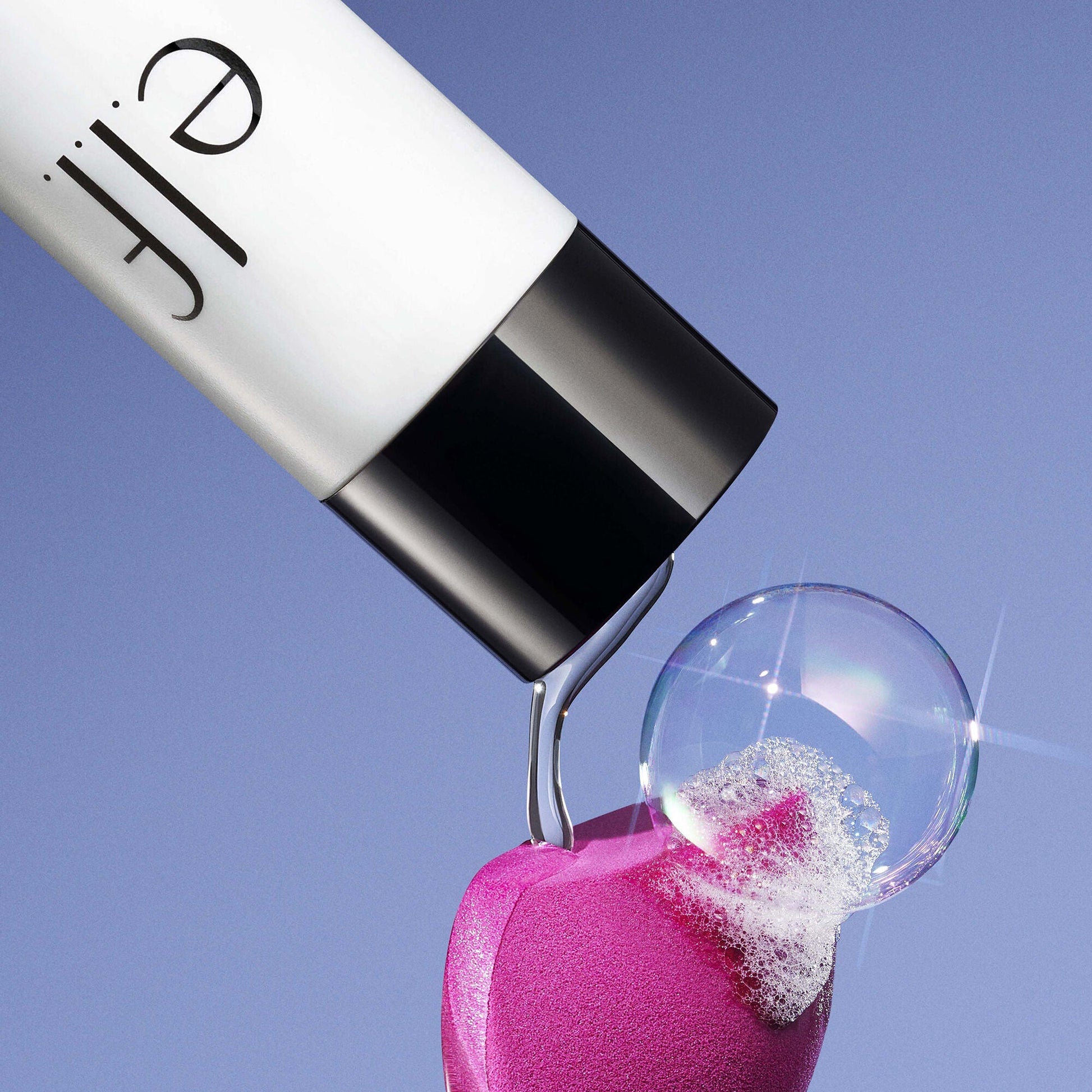clean-queen-liquid-brush-and-sponge-cleaner-h9 111124_elf_CleanQueen_Tools_0032_MAIN-HELICON_358_w2QC_IGF.jpg