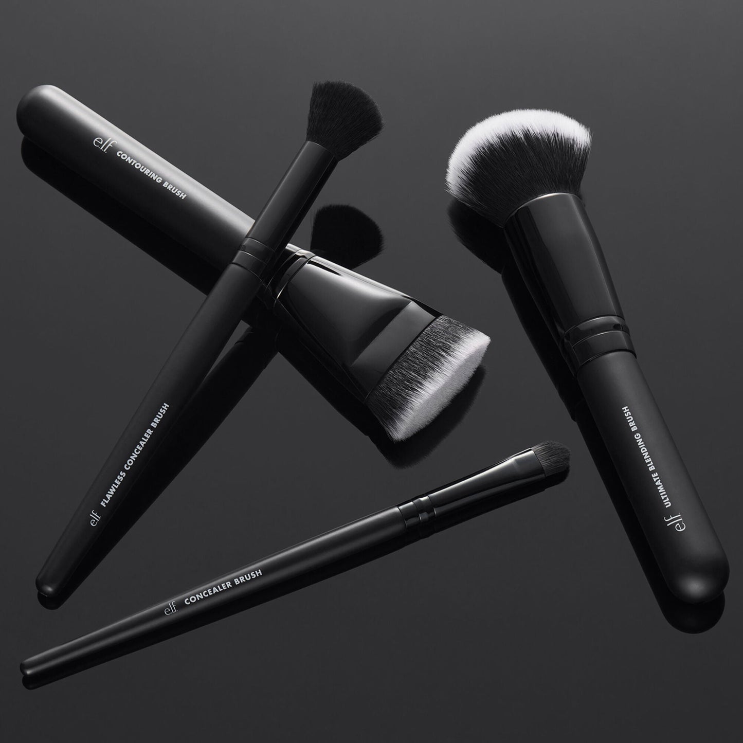 foundation-and-concealer-brush-set-k9 12142020_ComplexionPerfection-FaceBrush_0028_FocusBracket-MAIN_V2_IGF.jpg