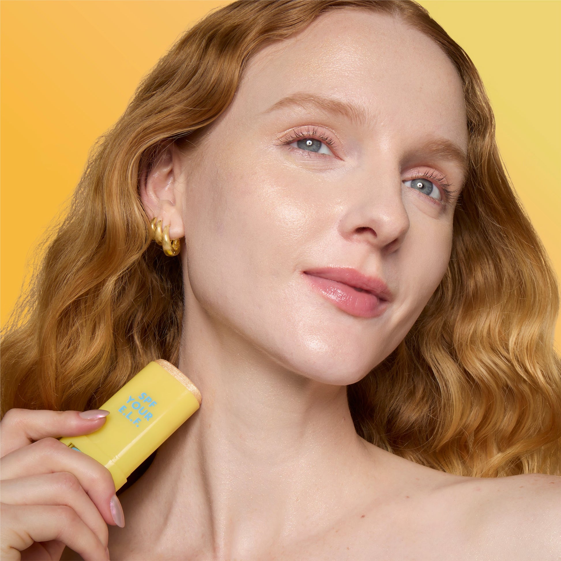 suntouchable-invisi-stick-spf-50-glitz-h7 57109_SUNTOUCHABLES_INVISI_STICK_MADISON_0186_V5.jpg
