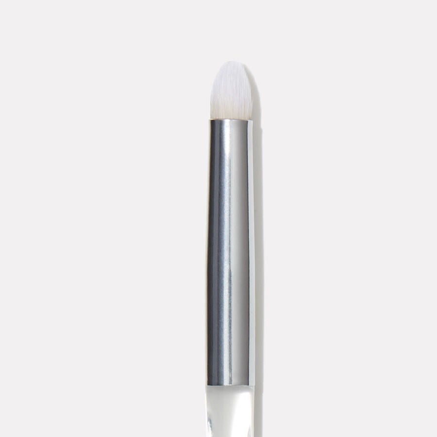 precision-smudge-brush-y7 85311_BeautifullyPreciseSmudgeBrush_2.jpg