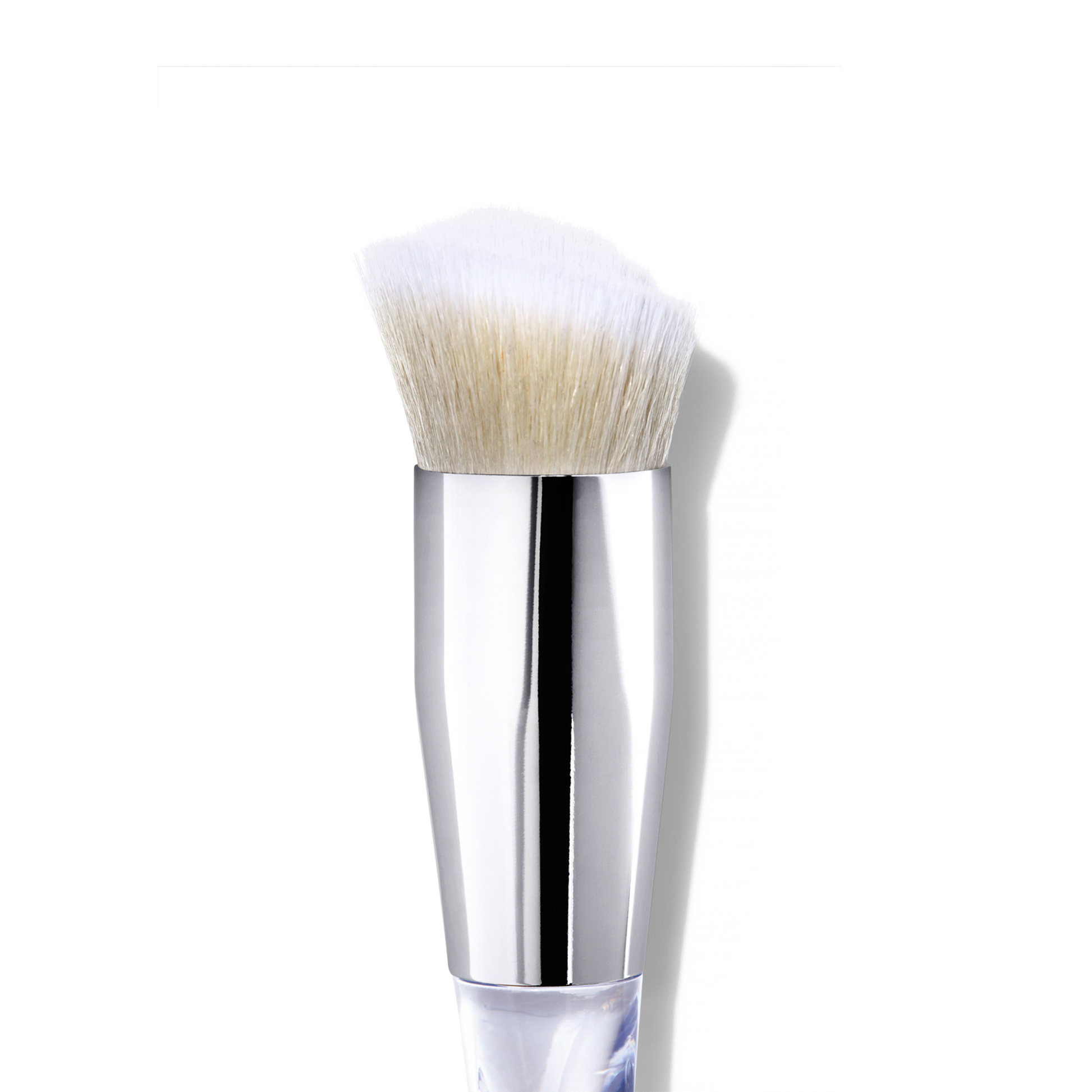 precision-foundation-swirl-brush-w9 85323_BRFAC_Macro_R.png
