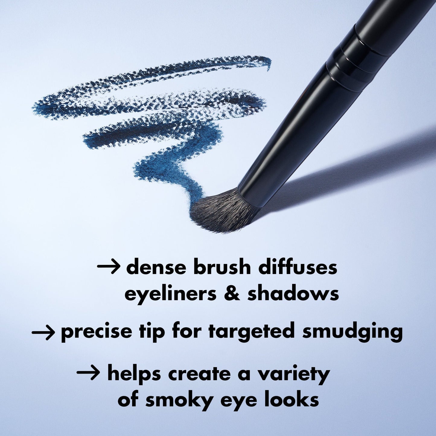 smudge-n-smoke-eyeliner-brush-x7 S25_EDUCATION_SMUDGE_N_SMOKE_EYELINER_BRUSH_PRODUCTINFO.jpg